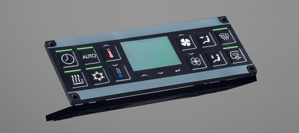  Wir produzieren Tastaturfolien und Silikonmatten gemäß der Automotive-Norm IATF 16949. Dies garantiert höchste Prozess- und Produktqualität. 